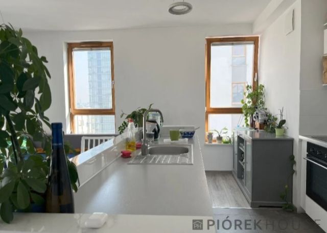 Mieszkanie 3-pokojowe Warszawa Wola, ul. Marcina Kasprzaka. Zdjęcie 7