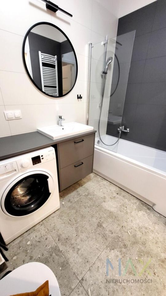 Mieszkanie 2-pokojowe Kraków Zabłocie, ul. Tadeusza Romanowicza. Zdjęcie 4