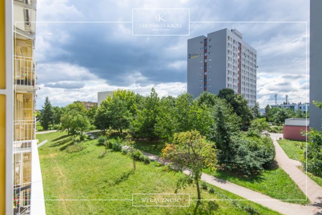 Mieszkanie 3-pokojowe Poznań Winogrady, al. Pod Lipami. Zdjęcie 2