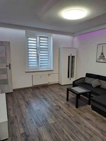 Mieszkanie 3-pokojowe Katowice Śródmieście, ul. Franciszka Anioła. Zdjęcie 1