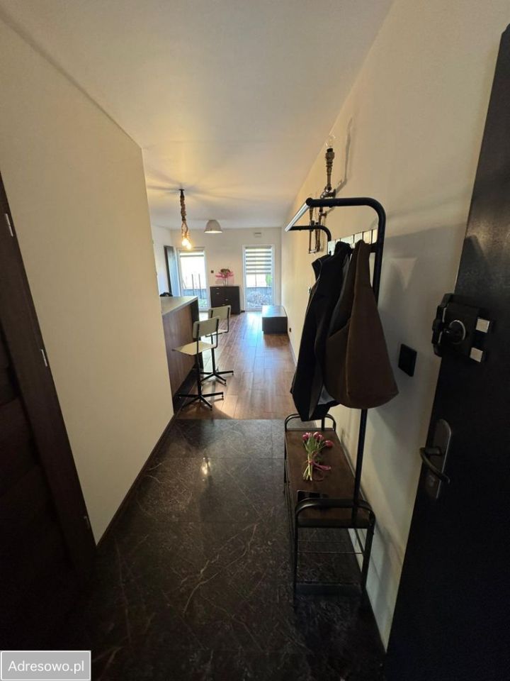 Mieszkanie 2-pokojowe Warszawa Włochy, ul. Marcina Flisa. Zdjęcie 3