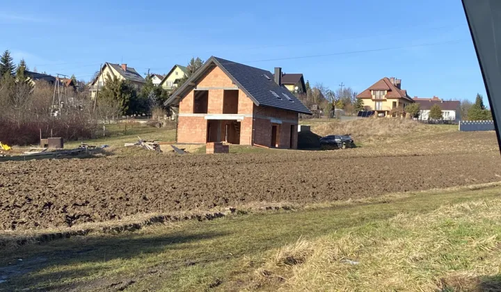 dom wolnostojący, 4 pokoje Grabówki