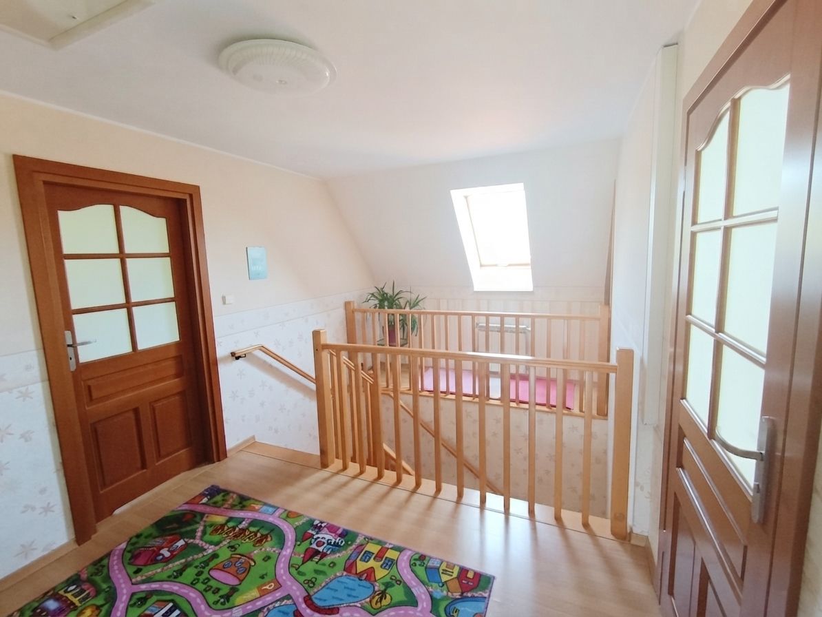 dom wolnostojący, 9 pokoi Sobącz. Zdjęcie 11