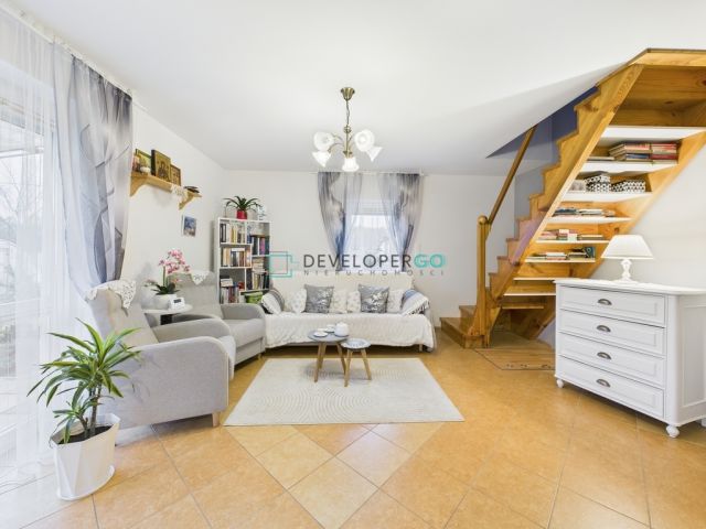 dom wolnostojący, 3 pokoje Solniczki. Zdjęcie 1