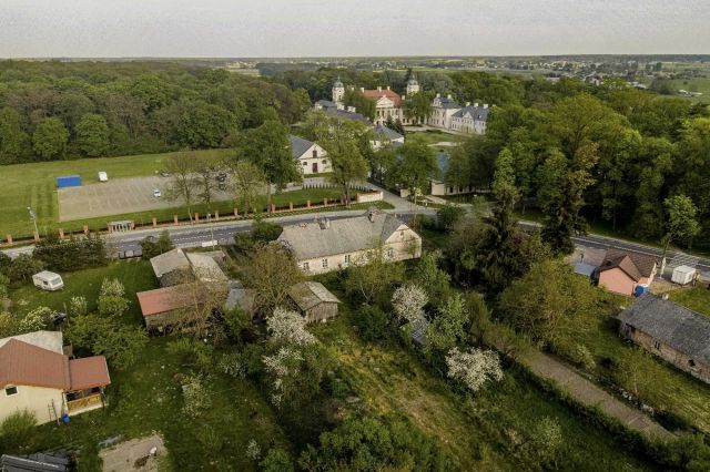 Działka budowlana Kozłówka. Zdjęcie 1