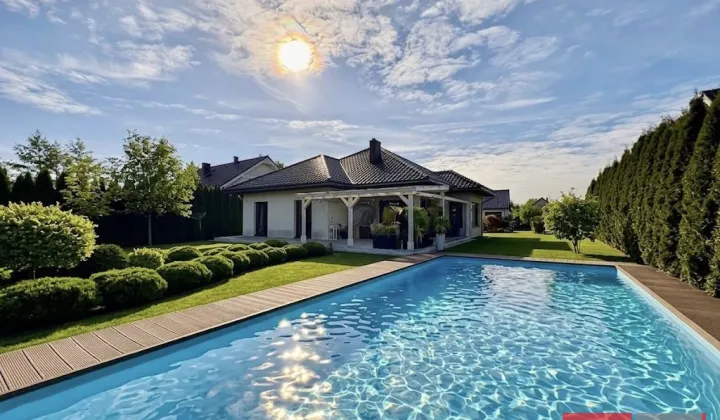 dom wolnostojący, 4 pokoje Zwierzyn, ul. Jasna