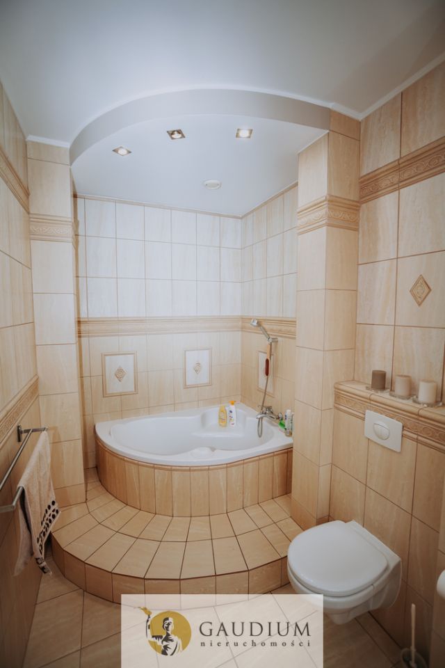 dom wolnostojący, 6 pokoi Wróblew. Zdjęcie 11