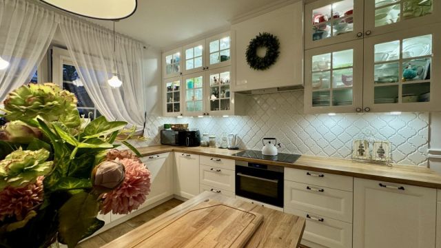 dom wolnostojący, 5 pokoi Jelenia Góra. Zdjęcie 1