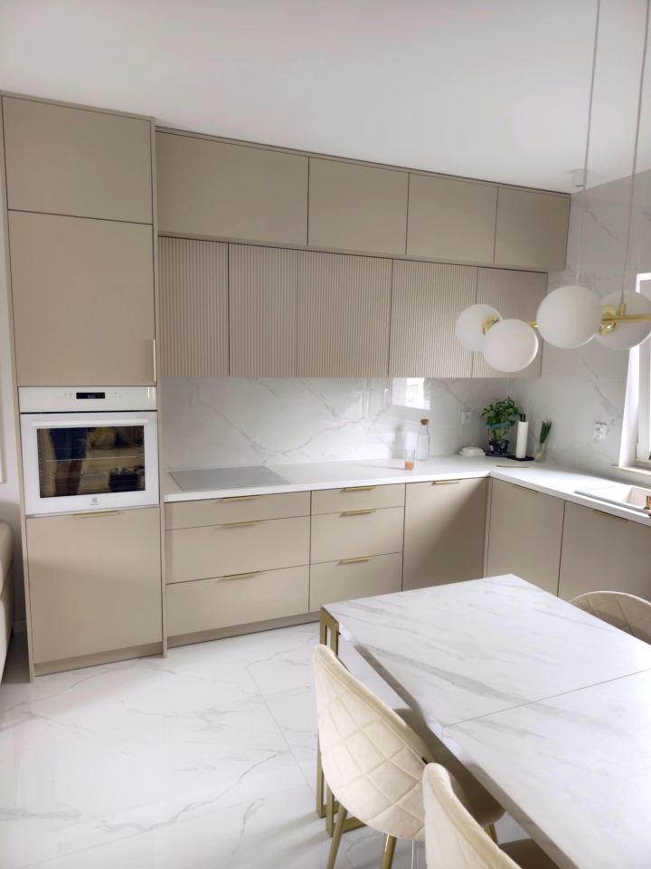 Mieszkanie 3-pokojowe Mielec, ul. Sportowa. Zdjęcie 2