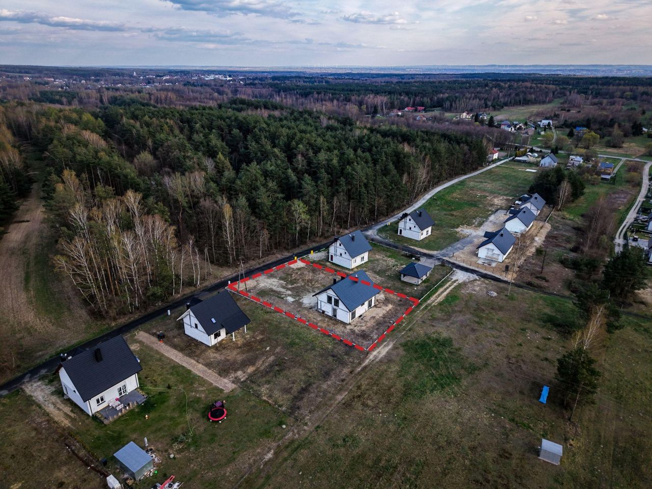 dom wolnostojący, 5 pokoi Węgliska. Zdjęcie 2