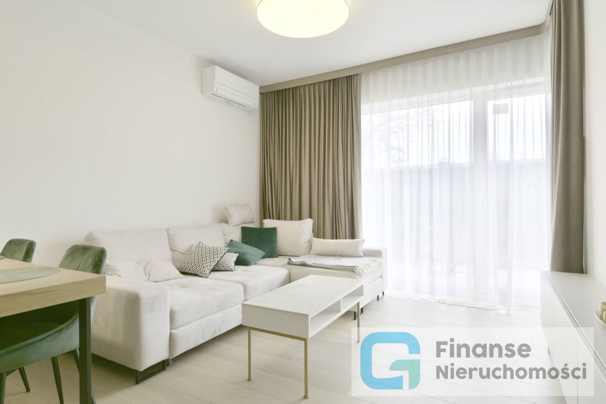 Mieszkanie 3-pokojowe Skierniewice, ul. Mikołaja Kopernika. Zdjęcie 1