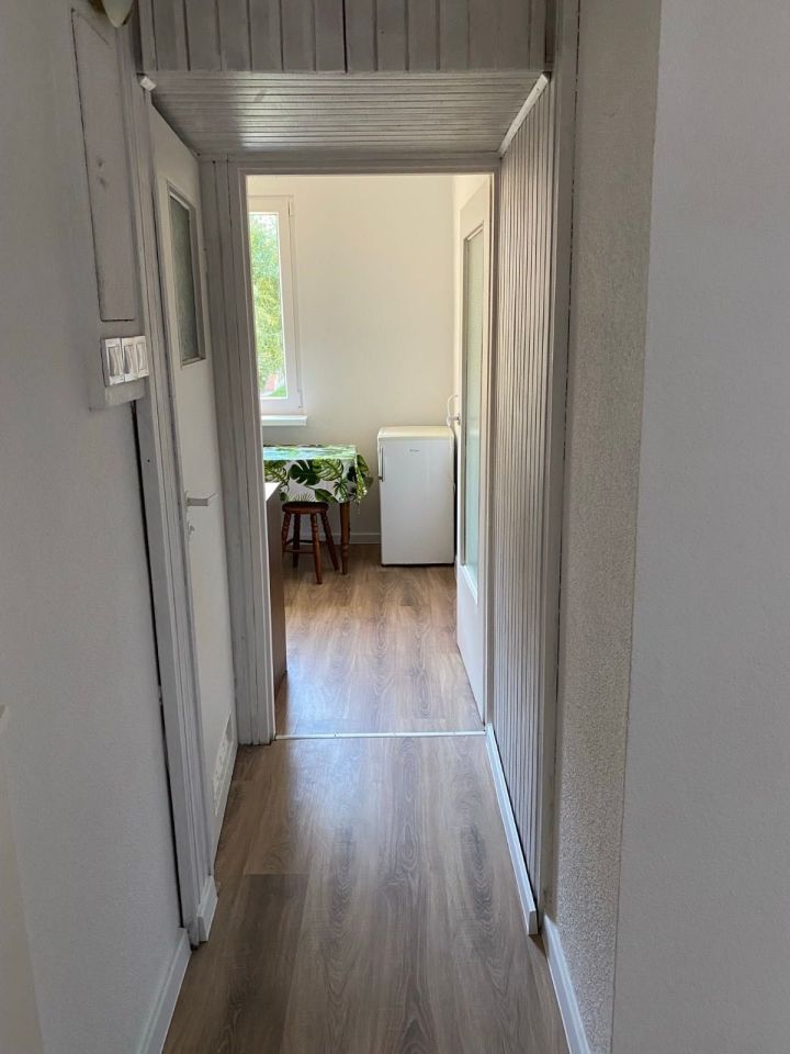 Mieszkanie 3-pokojowe Ożarów. Zdjęcie 6