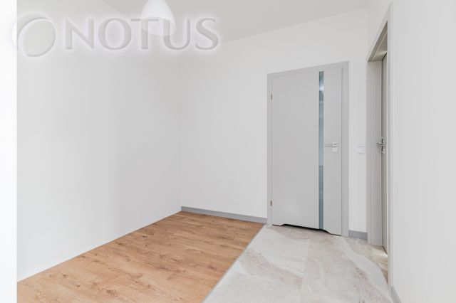 Mieszkanie 3-pokojowe Warszawa Włochy, ul. Równoległa. Zdjęcie 9