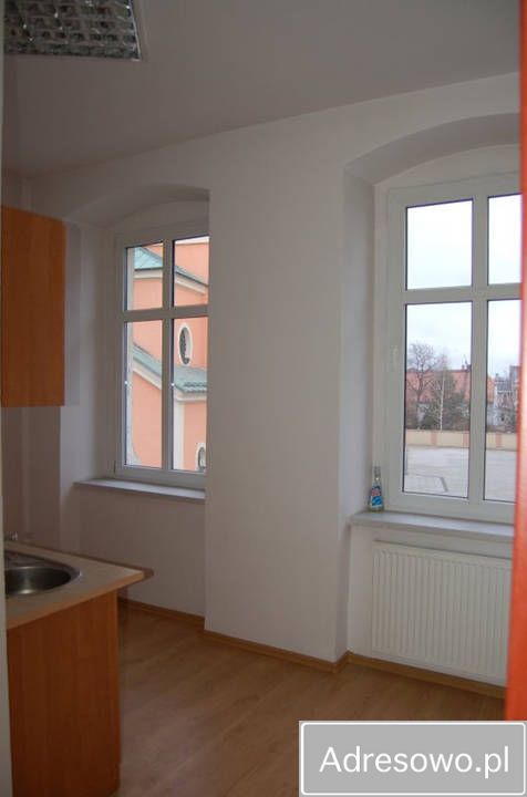 Lokal Prudnik, pl. Farny. Zdjęcie 4