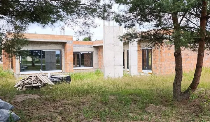 dom wolnostojący, 4 pokoje Henryków, ul. Diamentowa