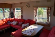 inny, 3 pokoje Cichawy, ul. Bobrowa. Zdjęcie 2