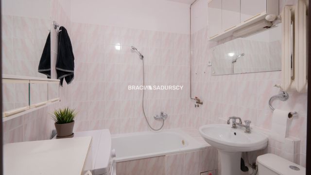 Mieszkanie 2-pokojowe Kraków Bieżanów, ul. ks. Piotra Ściegiennego. Zdjęcie 15