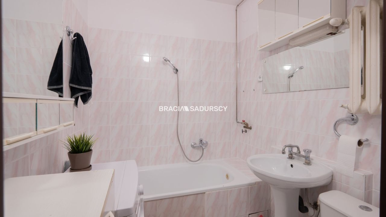 Mieszkanie 2-pokojowe Kraków Bieżanów, ul. ks. Piotra Ściegiennego. Zdjęcie 15