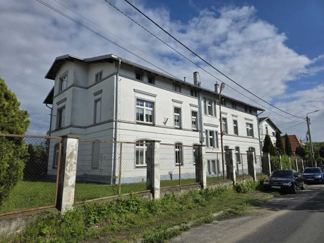 Mieszkanie 3-pokojowe Otmuchów, ul. Fabryczna. Zdjęcie 1