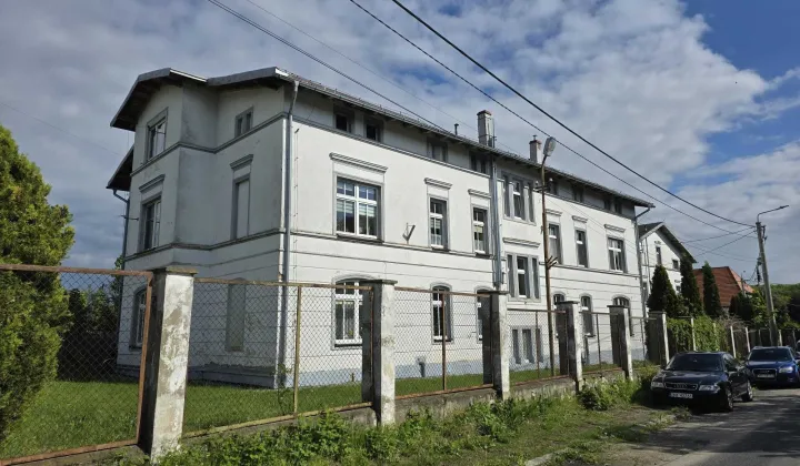 Mieszkanie 3-pokojowe Otmuchów, ul. Fabryczna