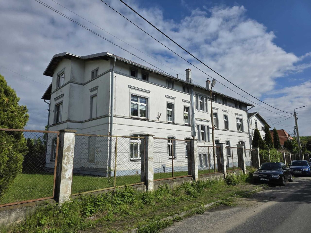 Mieszkanie 3-pokojowe Otmuchów, ul. Fabryczna. Zdjęcie 1