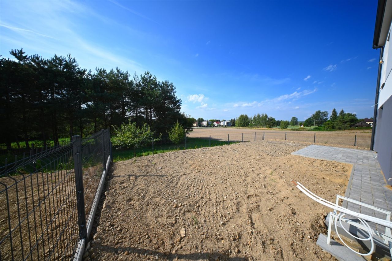 dom wolnostojący, 4 pokoje Niemce. Zdjęcie 18