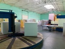 Hala/magazyn Kobyla Góra. Zdjęcie 4