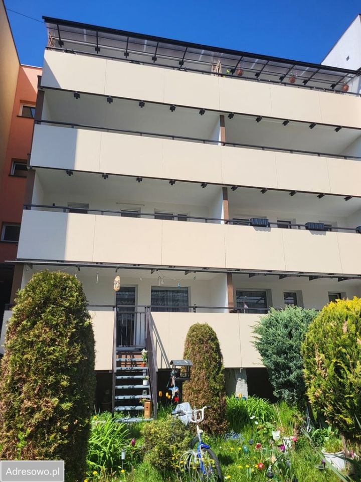 Mieszkanie 3-pokojowe Tychy, ul. Mikołaja Kopernika. Zdjęcie 2