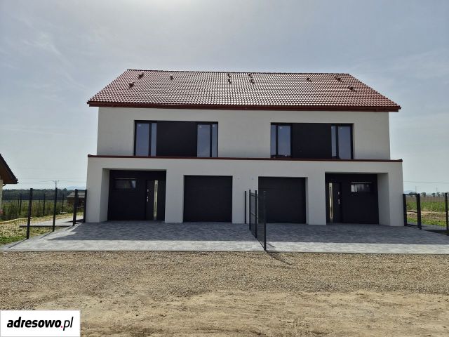 Dom na sprzedaż, 5 pokoi, 136 m², Kalno