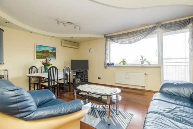 Mieszkanie 3-pokojowe Warszawa Chomiczówka, ul. Esej. Zdjęcie 4