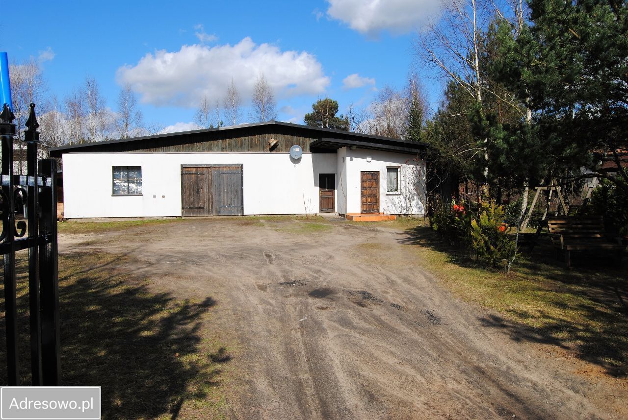 dom wolnostojący, 4 pokoje Dębnica Kaszubska, ul. Polna