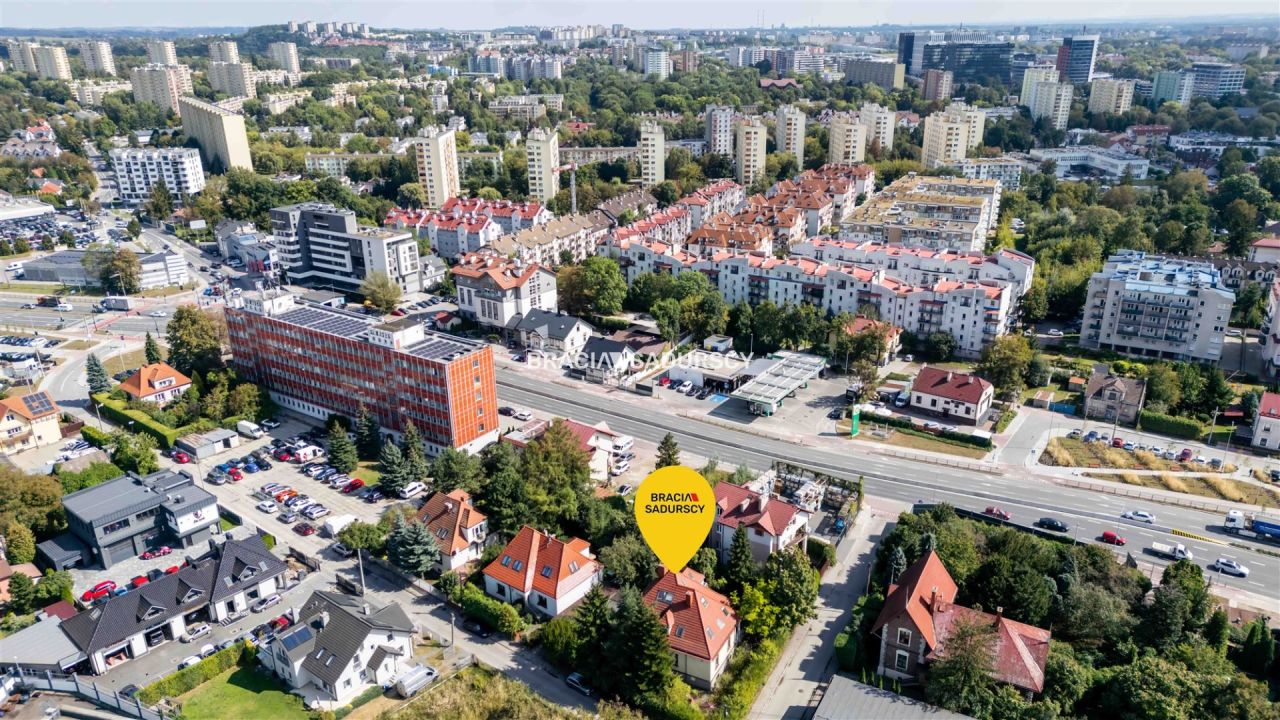 dom wolnostojący, 13 pokoi Kraków Prądnik Czerwony, ul. Pocieszka. Zdjęcie 8