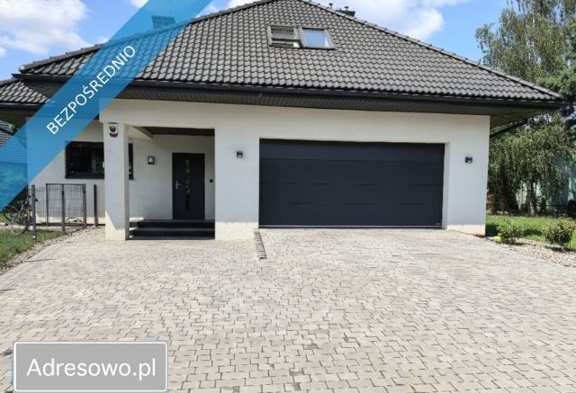 dom wolnostojący, 5 pokoi Bobrowiec. Zdjęcie 1