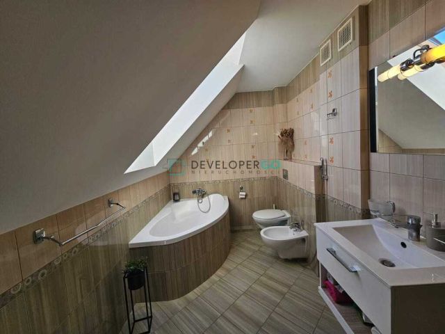 dom wolnostojący, 6 pokoi Matłak. Zdjęcie 10