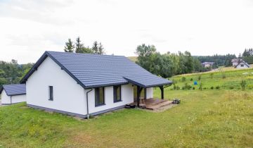 dom wolnostojący, 4 pokoje Besko, ul. Górska