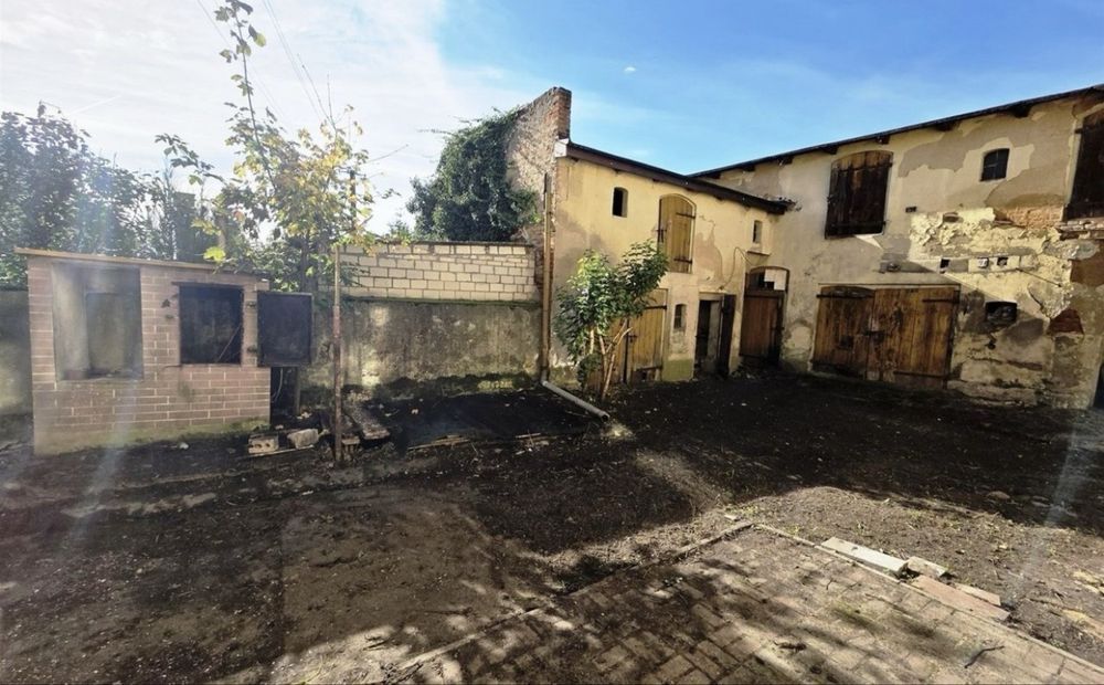 bliźniak Łekno, pl. Powstańców Wlkp.. Zdjęcie 5