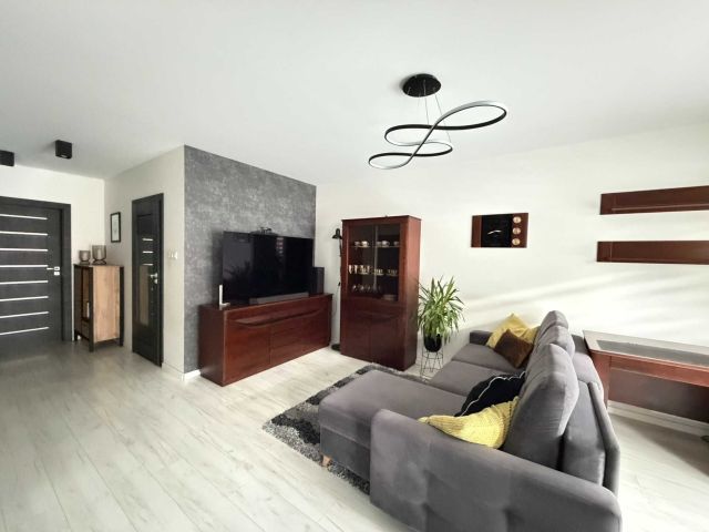 Mieszkanie 3-pokojowe Kielce KSM. Zdjęcie 1