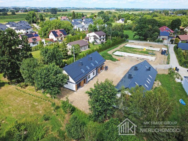 bliźniak, 5 pokoi Niepołomice Grobla. Zdjęcie 8