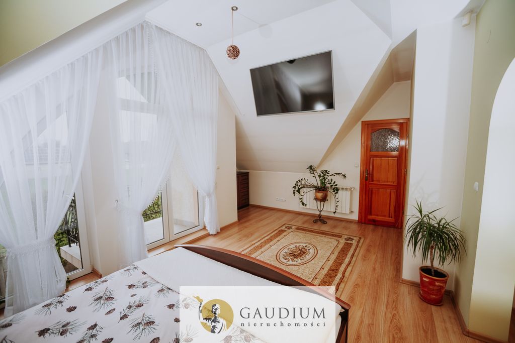 dom wolnostojący, 6 pokoi Wróblew. Zdjęcie 17