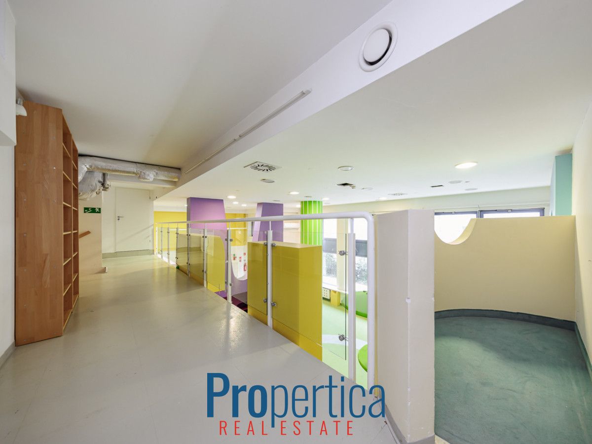 Lokal Warszawa Ursynów, al. Komisji Edukacji Narodowej. Zdjęcie 16