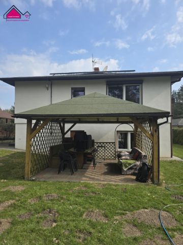 dom wolnostojący, 5 pokoi Szydłówiec. Zdjęcie 1