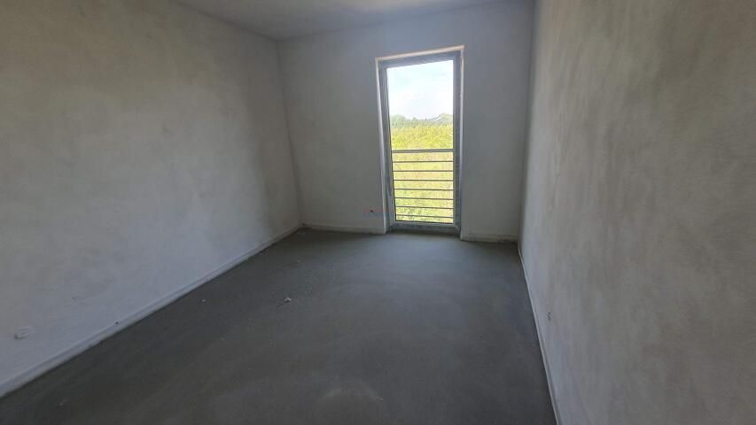 bliźniak, 5 pokoi Mroków. Zdjęcie 12