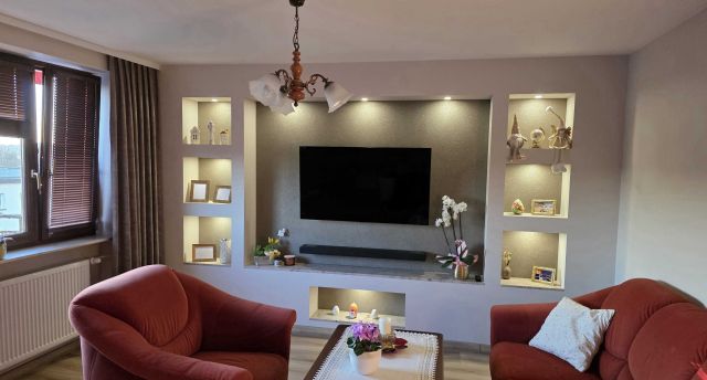 Mieszkanie 3-pokojowe Polanów, ul. Mariańskie Wzgórze. Zdjęcie 1