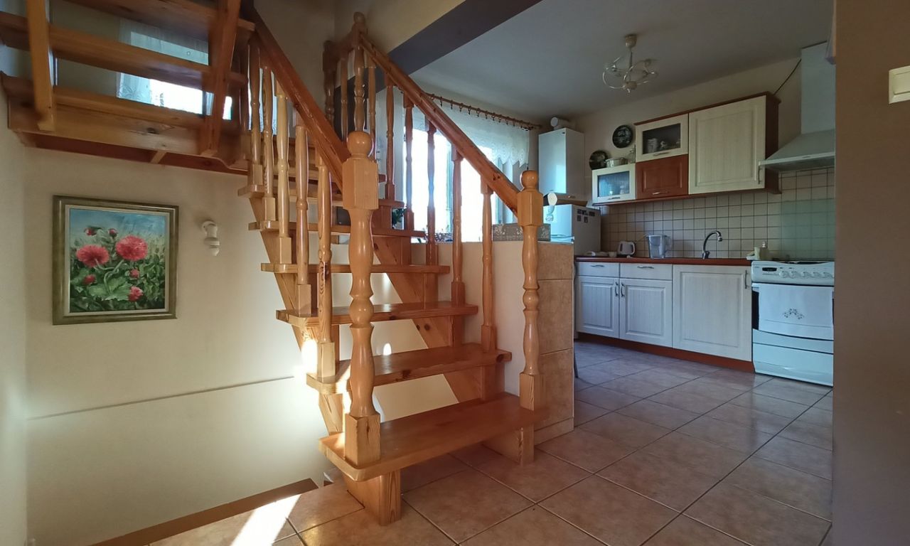 dom wolnostojący, 4 pokoje Ławki. Zdjęcie 12