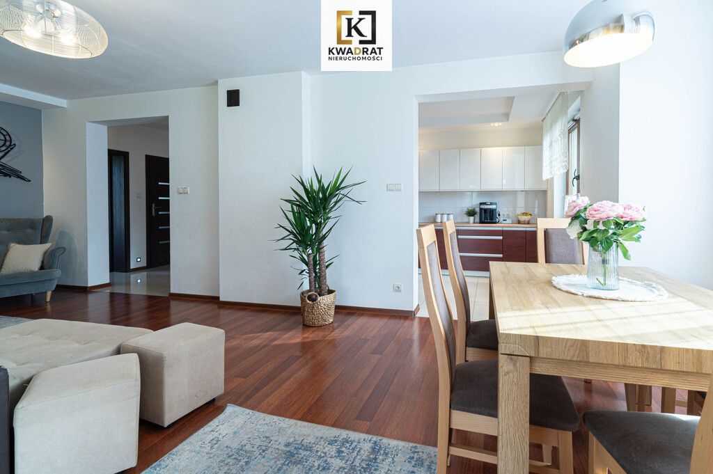 dom wolnostojący, 6 pokoi Barcząca. Zdjęcie 4