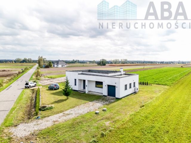 dom wolnostojący, 4 pokoje Kopojno. Zdjęcie 1