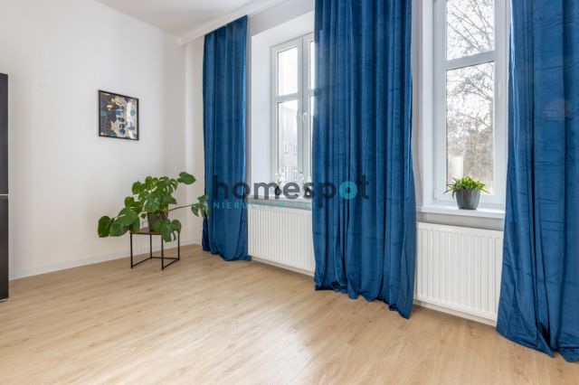 Mieszkanie 2-pokojowe Poznań Łazarz, ul. Kolejowa. Zdjęcie 3