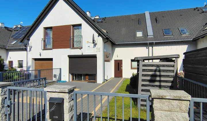 dom szeregowy, 6 pokoi Chwaszczyno, ul. Bursztynowa