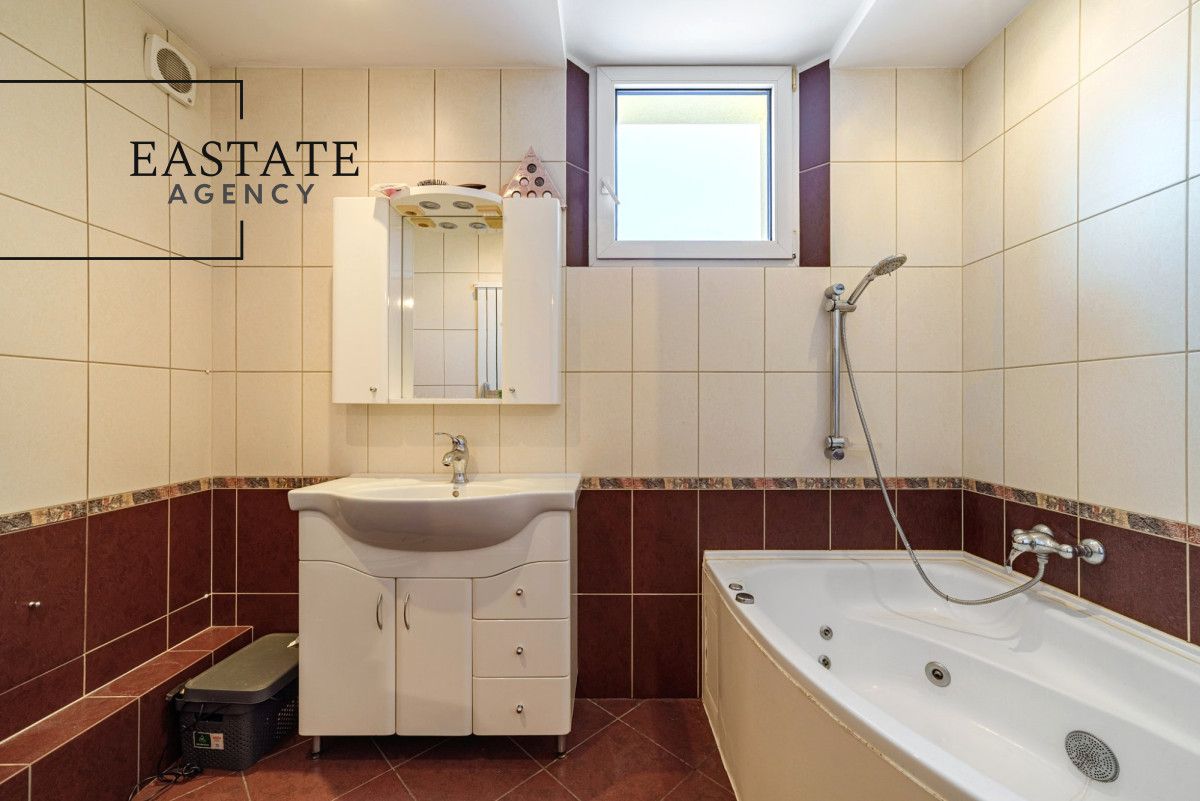 dom szeregowy, 4 pokoje Łomianki. Zdjęcie 9