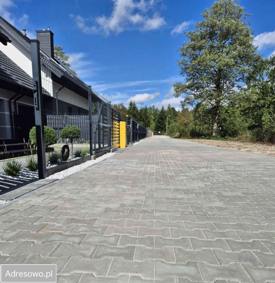 dom wolnostojący, 5 pokoi Mleczków, ul. Radomska. Zdjęcie 9